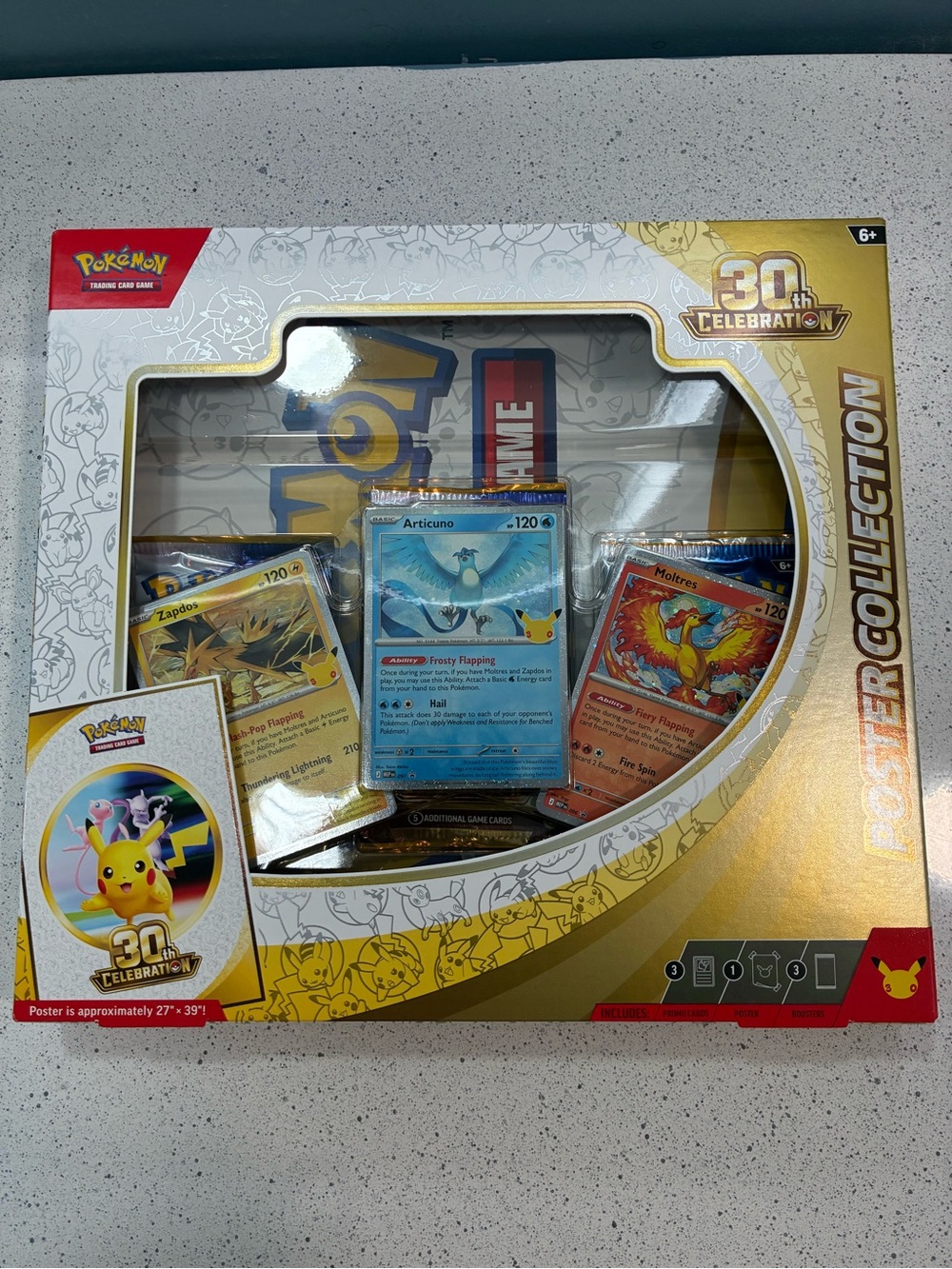 30th Celebration Booster Collection - Gold Trading Cards
